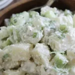 salatka-ziemniaczana-z-kremowym-dressingiem-ciekawy-przepis.webp.webp